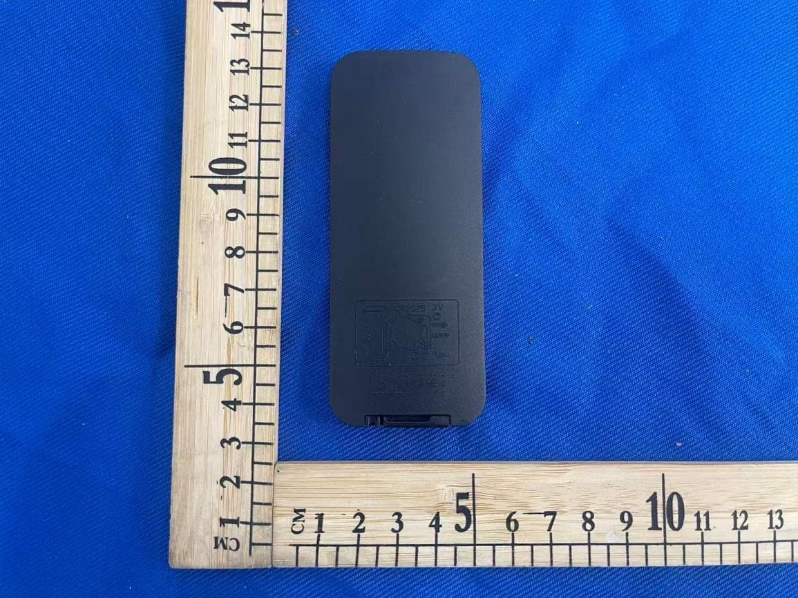 7-Button Custom Silicone Remote Control - FCC ID 2BXR3-009 - Fujian Quanzhou Hengsi E-commerce Co., Ltd. (2)
