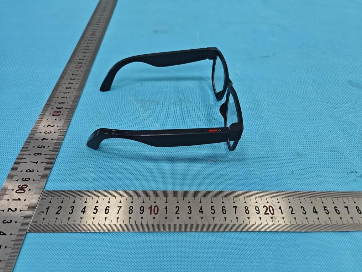 AI Glasses - FCC ID 2BXRF-AIGLASSES - Teng Yicheng (Chongqing) Communication Equipment Co., Ltd. (5)