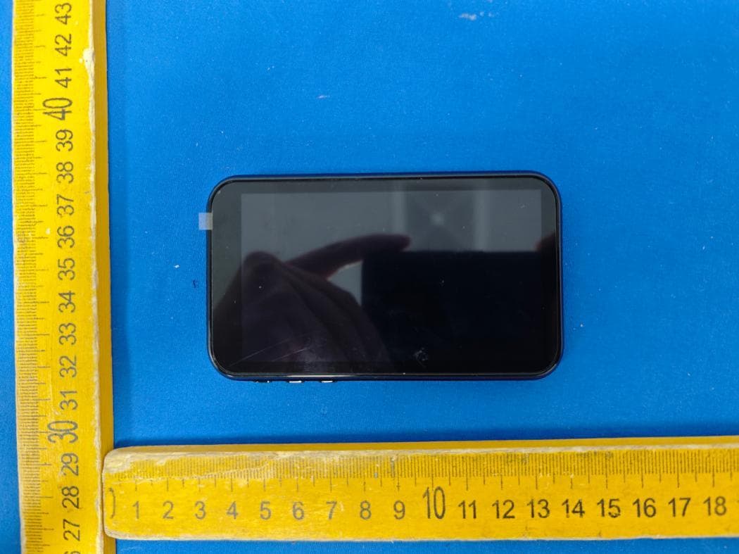 Phone rear camera viewfinder - FCC ID 2BXWW-M7S - Weileika (Dongguan) Electronics Technology Co., Ltd. (4)