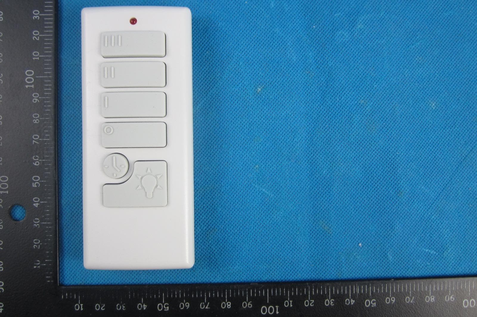 Fan Remote Control - FCC ID A25TX008-L - DawnSun Electronic Technology.Co.,Ltd.ZhongShan