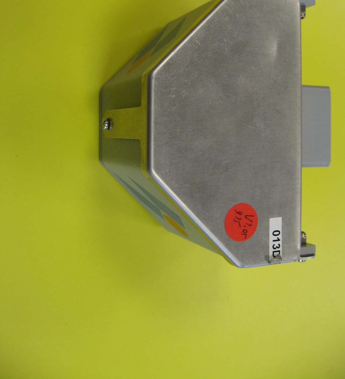 RECEIVER FOR AIRCHOC WIRELESS APPLICATION - FCC ID A29-REWCASEV - Standard Industrie (3)
