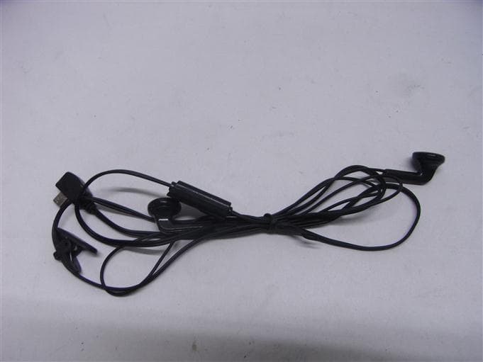 GSM MOBILE PHONE-GSM PORTION - FCC ID A2DA2T179G - Shenzhen Telacom Science & Technology Co., Ltd. (2)
