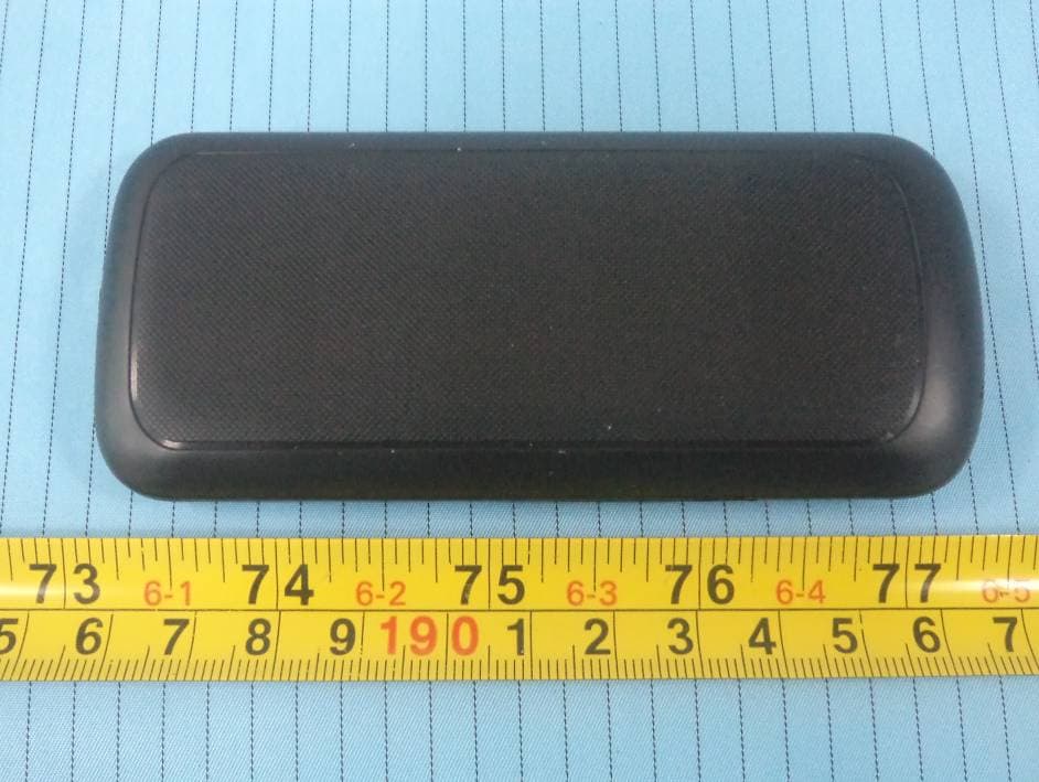 GSM Mobile Phone - FCC ID A2DA8T171G - Shenzhen Telacom Science & Technology Co., Ltd. (2)
