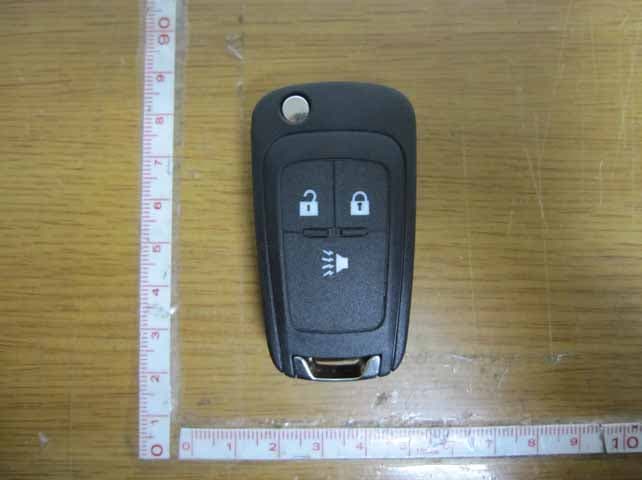 AUTOMOTIVE VEHICLE KEY - FCC ID A2GM3AFUS03 - U-Chang Precision Co., Ltd. (2)