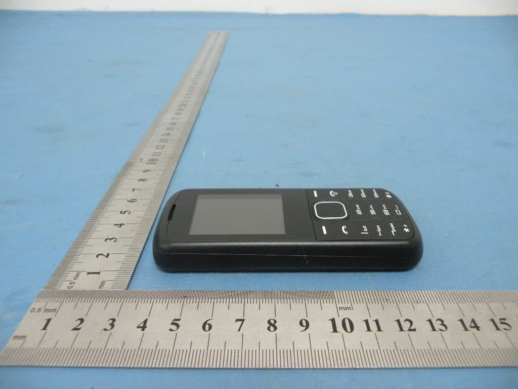 MOBILE PHONE - FCC ID A2SA208 - Cellrunners Distribution Corporation (2)