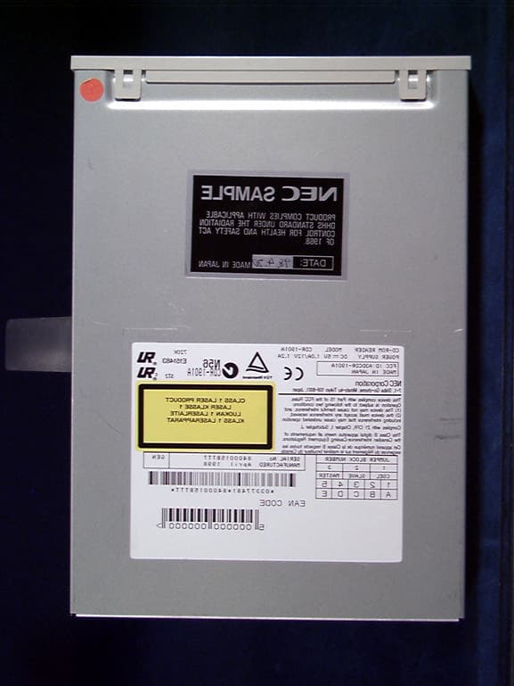 Internal 32x IDE CD-ROM Reader - FCC ID A3DCDR-1901A - NEC Display Solutions of America, Inc. (4)