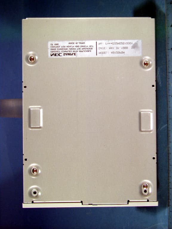 JBP - Part 15 Class B Computing Device Peripheral - FCC ID A3DCDR-3001B - NEC Display Solutions of America, Inc. (5)