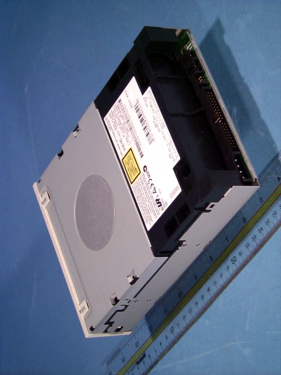 JBP - Part 15 Class B Computing Device Peripheral - FCC ID A3DCDR-3001B - NEC Display Solutions of America, Inc. (4)
