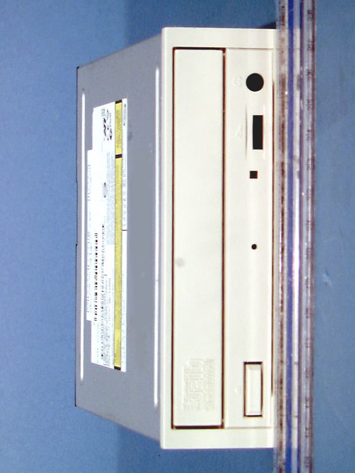 Internal DVD CD-R/ RW Drive - FCC ID A3DCRW4012A - NEC Display Solutions of America, Inc. (2)