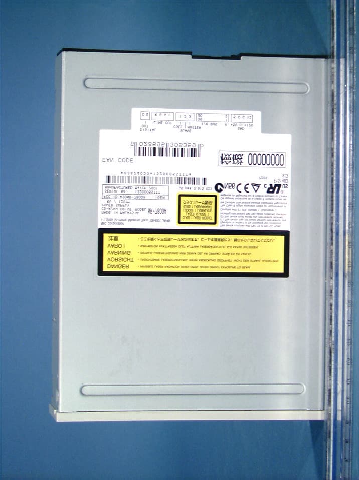 Internal CD-R/RW Drive - FCC ID A3DNR-7800A - NEC Display Solutions of America, Inc. (2)