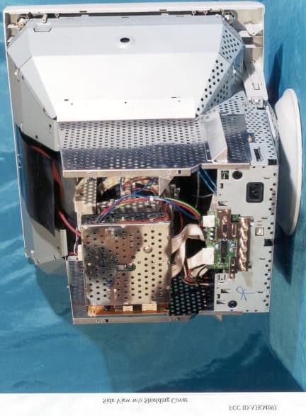 21" Color Monitor - FCC ID A3KM093 - Philips Electronics Industries (Taiwan) Ltd (3)