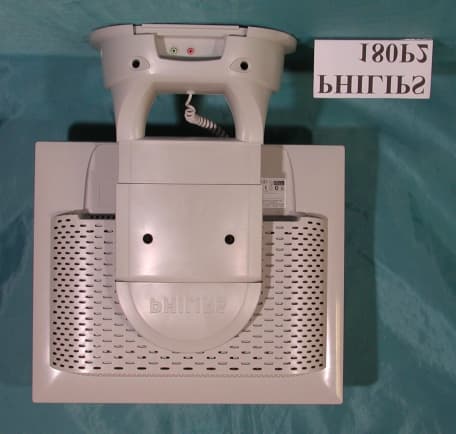 18" LCD Monitor - FCC ID A3KM106 - Philips Electronics Industries (Taiwan) Ltd