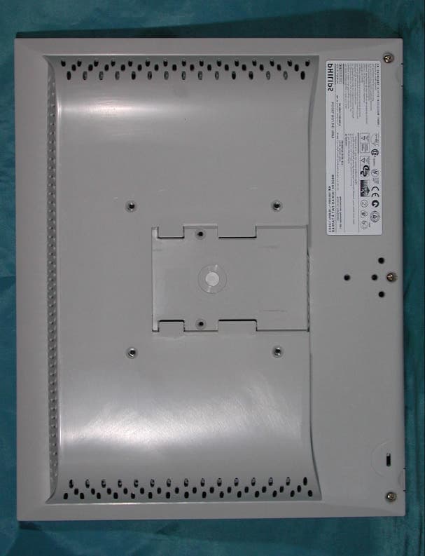 15" LCD Color Monitor - FCC ID A3KM108 - Philips Electronics Industries (Taiwan) Ltd (2)