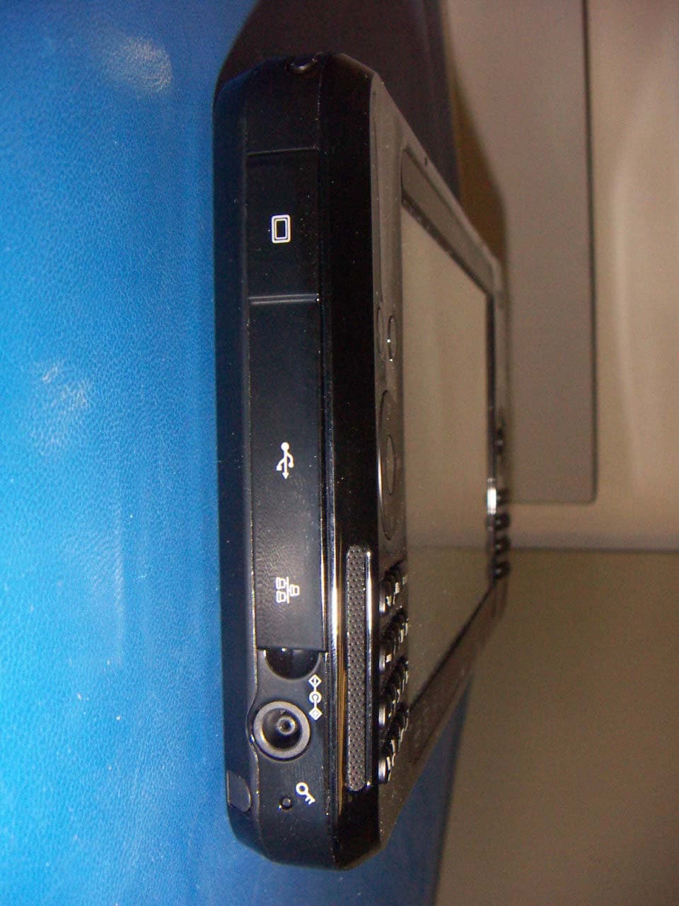 Notebook PC - FCC ID A3L-NP-Q1U - Samsung Electronics Co Ltd (1)