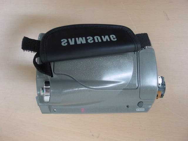 Digital Camcorder - FCC ID A3L03DELTA - Samsung Electronics Co Ltd (2)