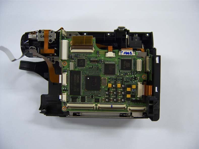 DIGITAL CAMCORDER - FCC ID A3L04GAMMA2 - Samsung Electronics Co Ltd (1)