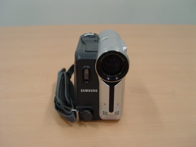 Digital Video Camcorder - FCC ID A3L05DRAGON - Samsung Electronics Co Ltd (1)