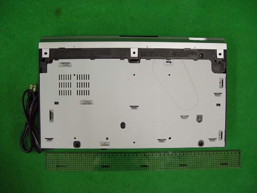 DVD Player/ Video Cassette Recorder - FCC ID A3L2004KAISER - Samsung Electronics Co Ltd (3)