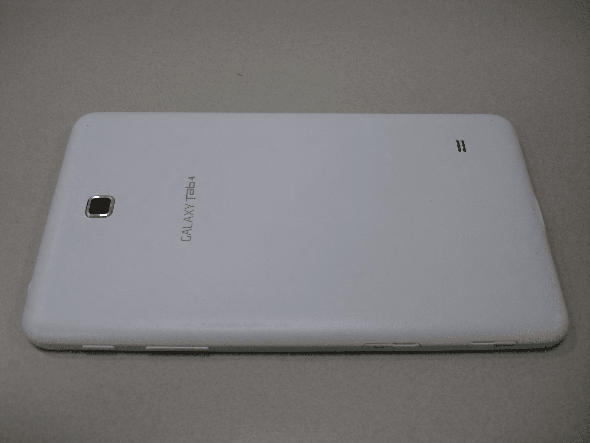 Multi-band GSM/EDGE Tablet with WLAN, Bluetooth and ANT+ - FCC ID A3L403SC - Samsung Electronics Co Ltd (2)