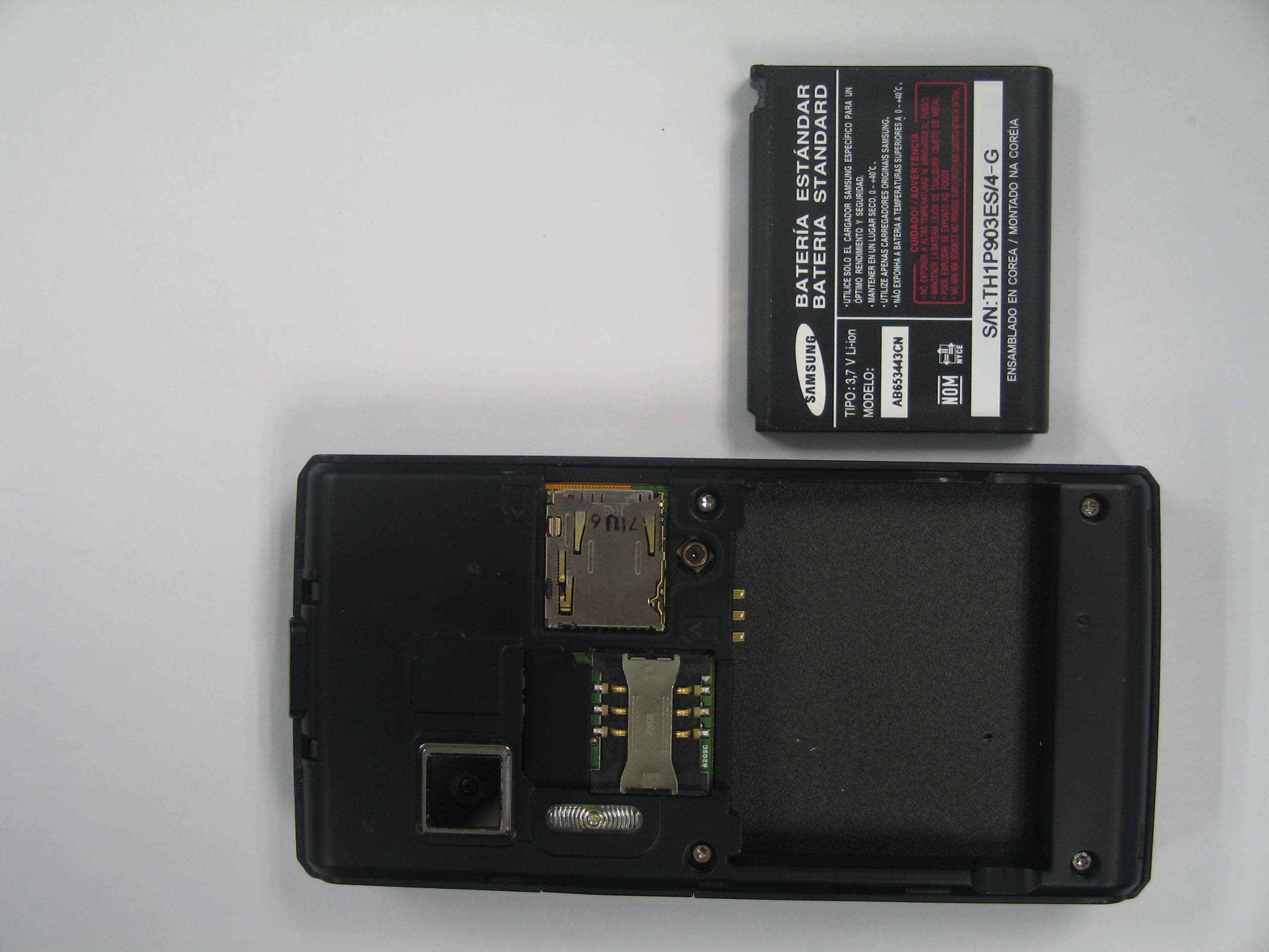 PCS GSM/ EDGE Phone with Bluetooth - FCC ID A3L820SC - Samsung Electronics Co Ltd (1)
