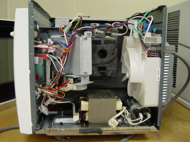 Microwave Oven - FCC ID A3LBT3000N - Samsung Electronics Co Ltd (5)