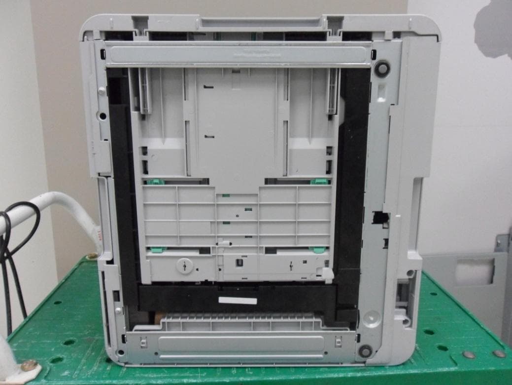 Laser Multi-funtion Printer - FCC ID A3LCLP680DW - Samsung Electronics Co Ltd (1)