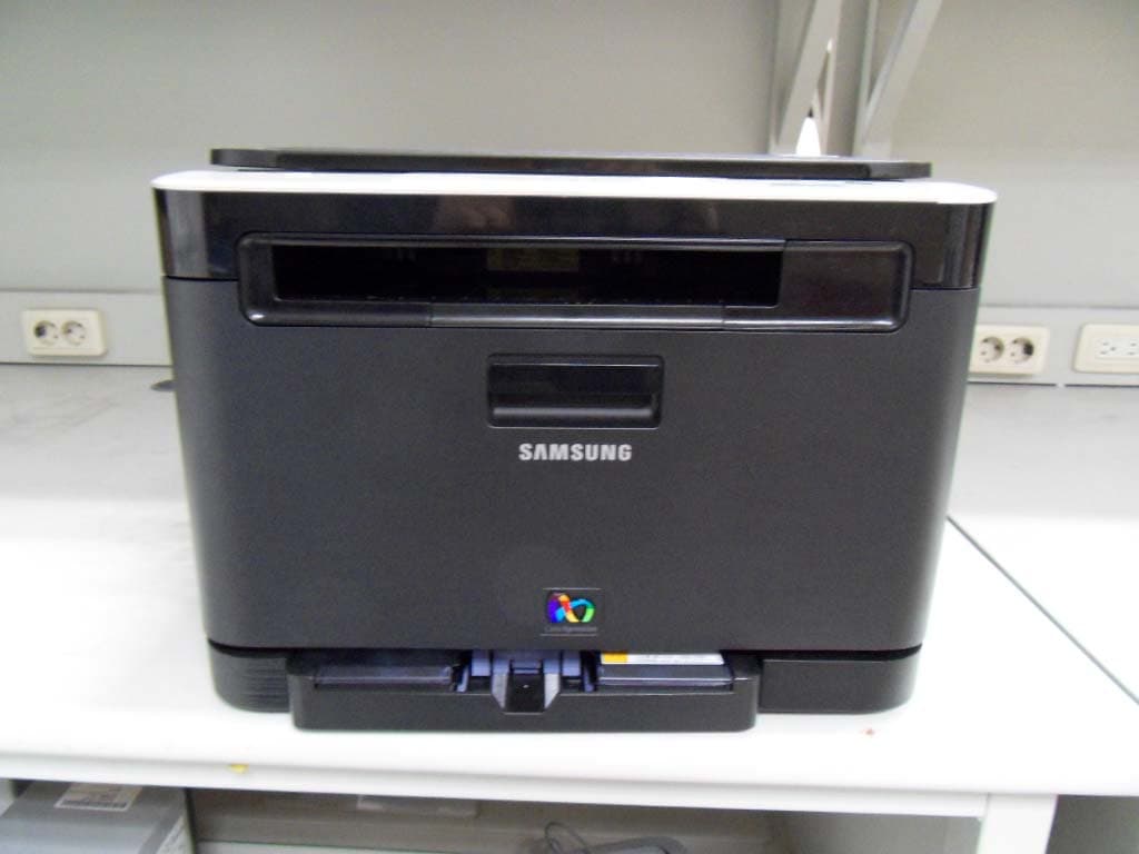 Color Laser Printer - FCC ID A3LCLX3185 - Samsung Electronics Co Ltd (2)