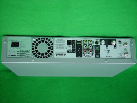 DIRECTV DVR - FCC ID A3LDIRECTV - Samsung Electronics Co Ltd (1)