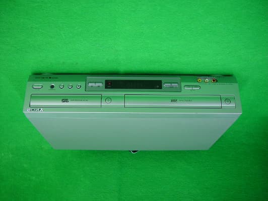 DVD Player/Video Cassette Recorder - FCC ID A3LDIVA2BD - Samsung Electronics Co Ltd (3)