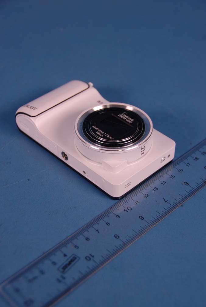Cellular/ PCS UMTS Camera with WLAN and Bluetooth - FCC ID A3LEKGC100A - Samsung Electronics Co Ltd (1)