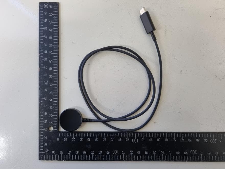 WIRELESS CHARGER - FCC ID A3LEP-OR900 - Samsung Electronics Co Ltd