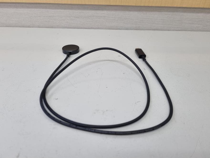 WIRELESS CHARGER - FCC ID A3LEP-OR900 - Samsung Electronics Co Ltd (4)