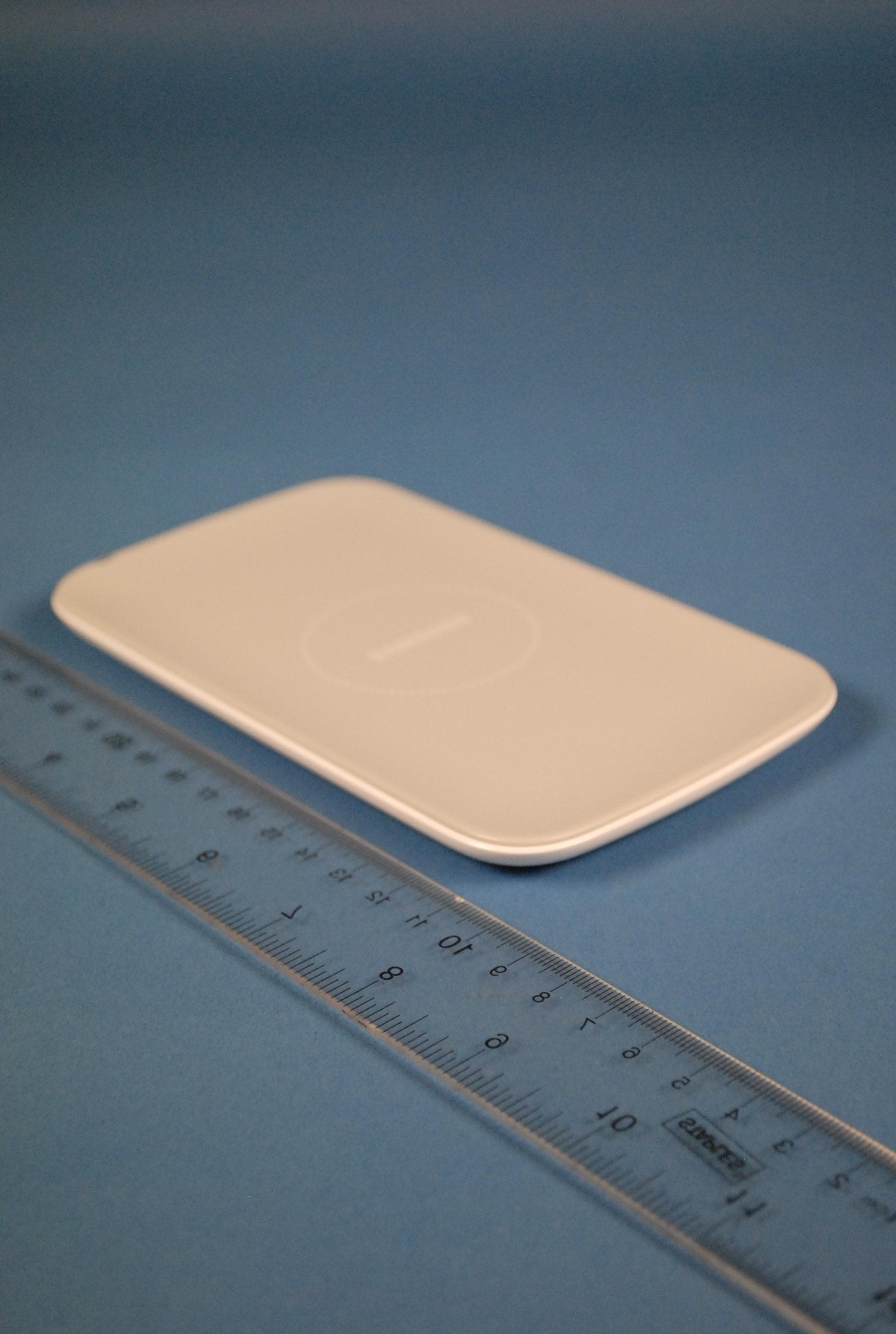Wireless Charging Pad - FCC ID A3LEPP100IJWU - Samsung Electronics Co Ltd (1)