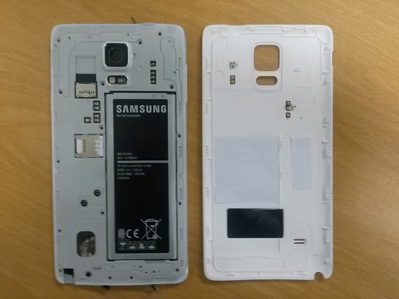 WIRELESS CHARGER - FCC ID A3LEPPG920IW - Samsung Electronics Co Ltd (1)