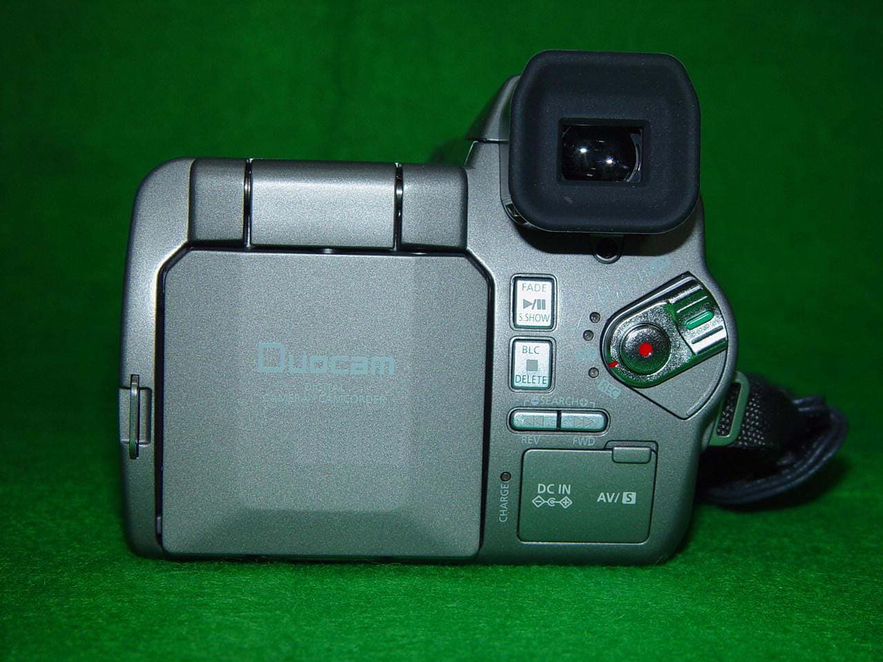 Digital Camcorder - FCC ID A3LGAMMA - Samsung Electronics Co Ltd (3)