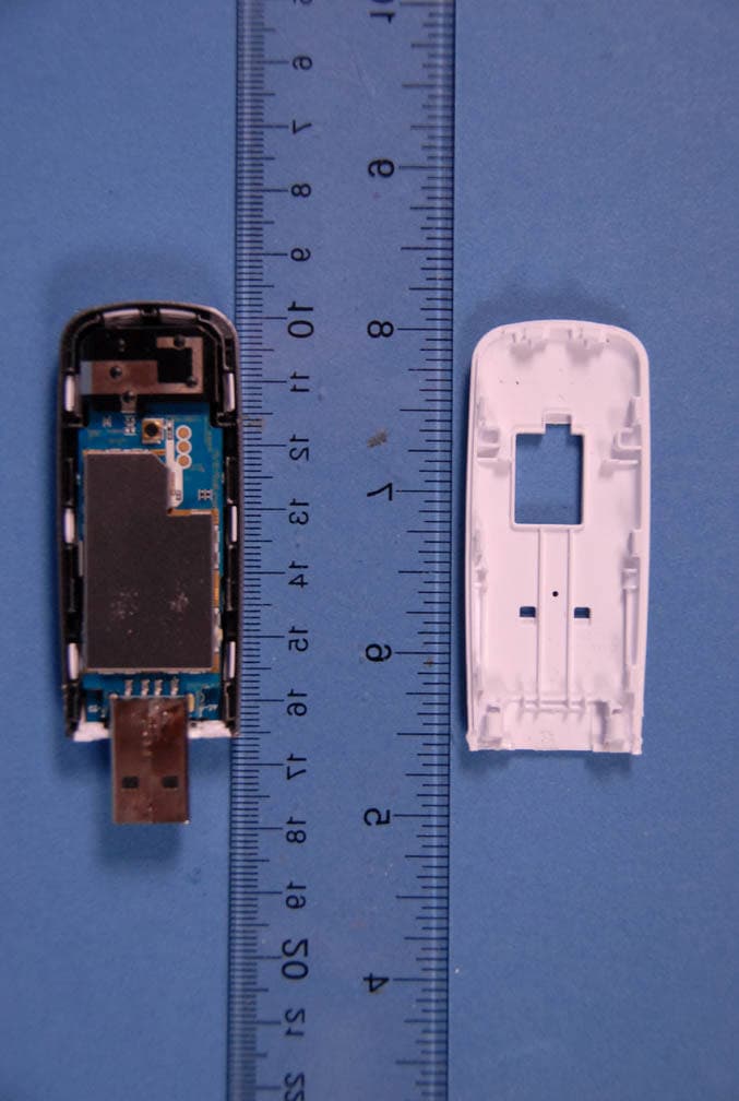 Cellular/PCS GSM/GPRS/EDGE USB Modem - FCC ID A3LGTB1110 - Samsung Electronics Co Ltd (2)