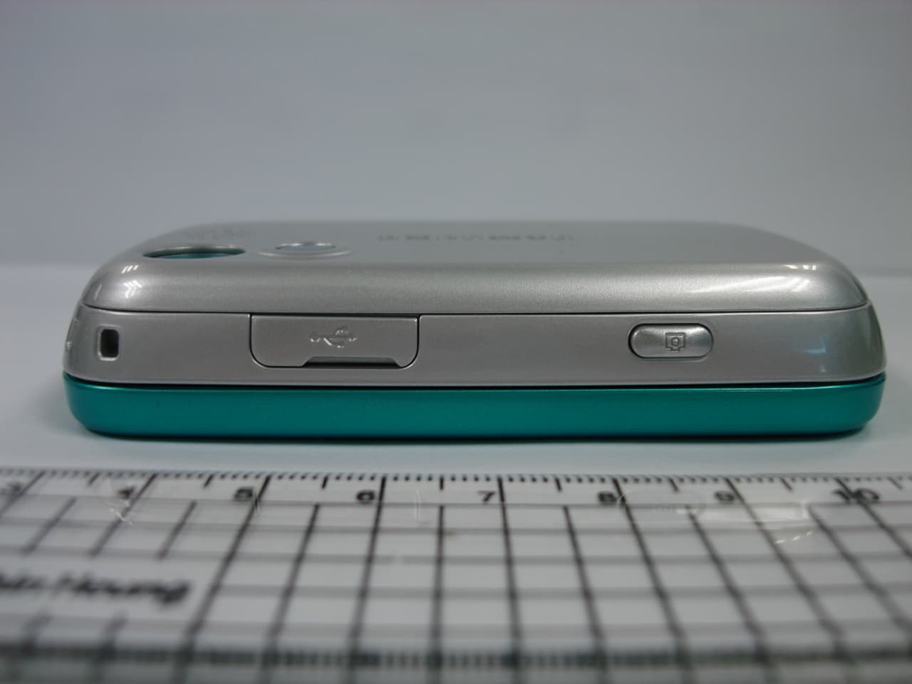 Cellular/ PCS GSM Phone with Bluetooth - FCC ID A3LGTB3310I - Samsung Electronics Co Ltd (2)