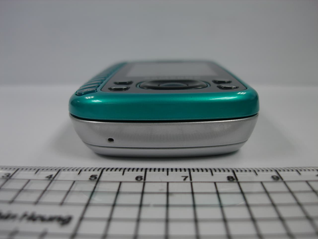 Cellular/ PCS GSM Phone with Bluetooth - FCC ID A3LGTB3310I - Samsung Electronics Co Ltd (4)