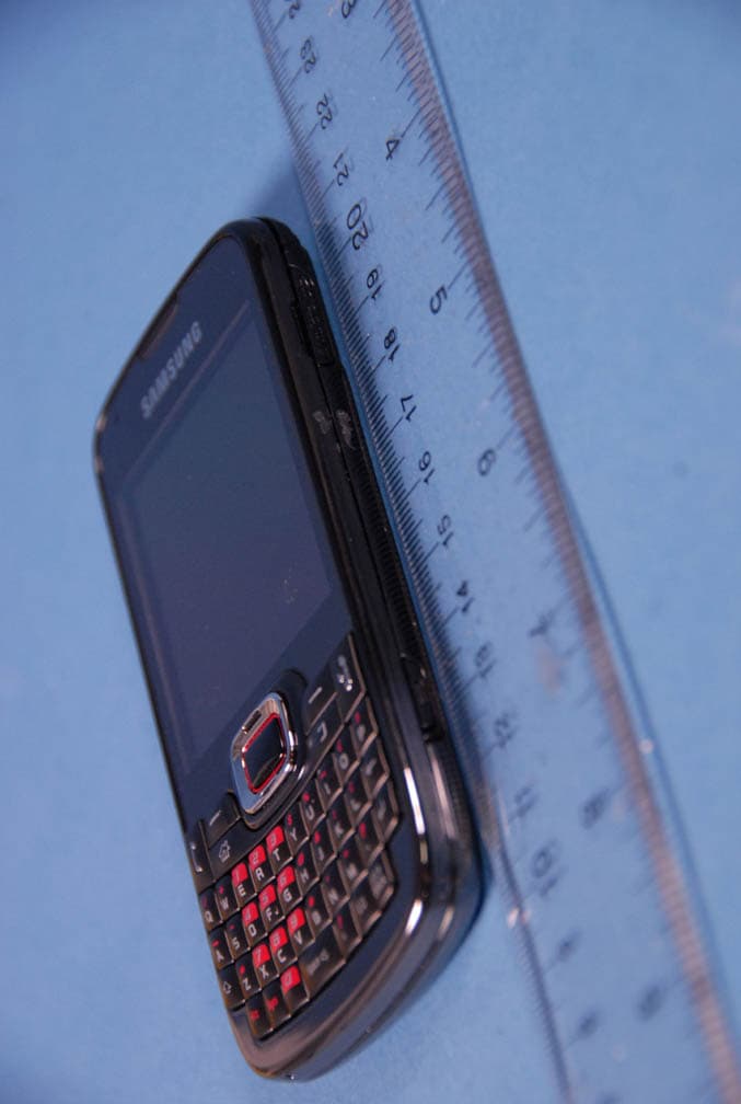 Cellular/PCS WCDMA/GSM/EDGE Phone with WLAN and Bluetooth - FCC ID A3LGTB7330D - Samsung Electronics Co Ltd (1)