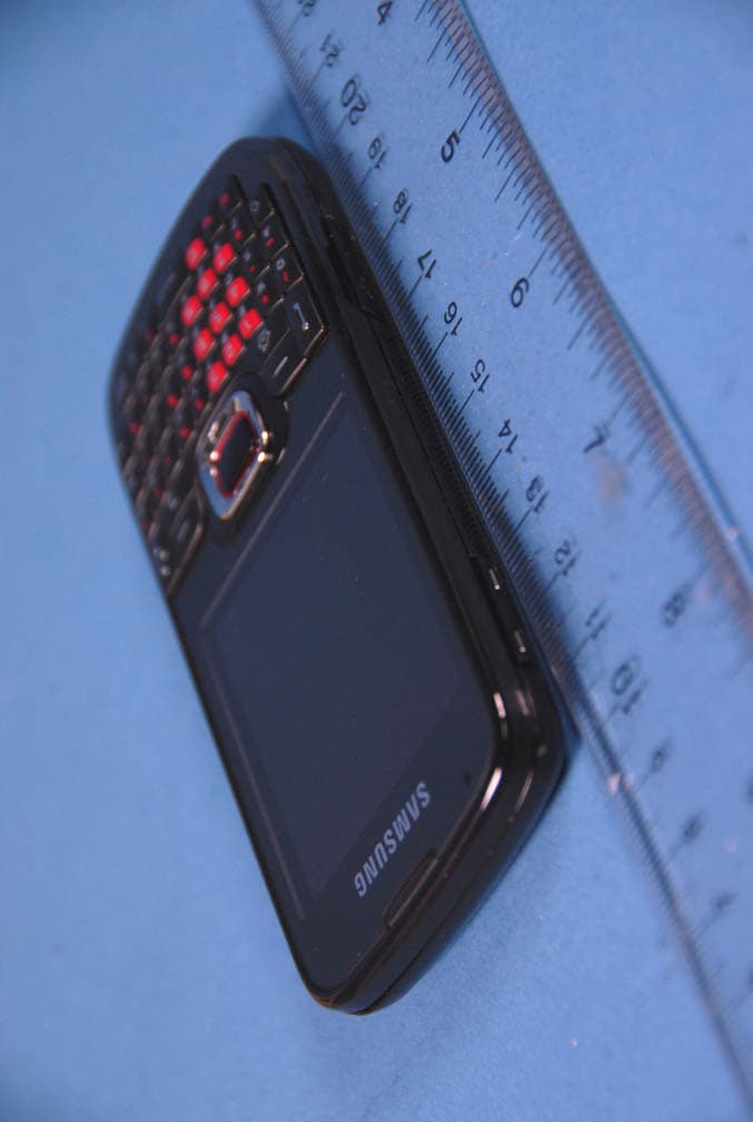 Cellular/PCS WCDMA/GSM/EDGE Phone with WLAN and Bluetooth - FCC ID A3LGTB7330D - Samsung Electronics Co Ltd (2)