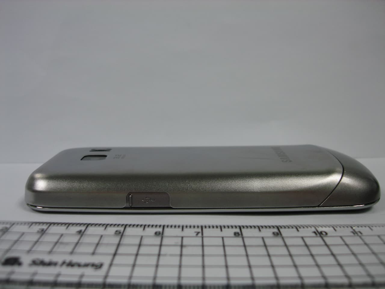 Cellular/ PCS GSM Phone with Bluetooth - FCC ID A3LGTC3530 - Samsung Electronics Co Ltd (1)