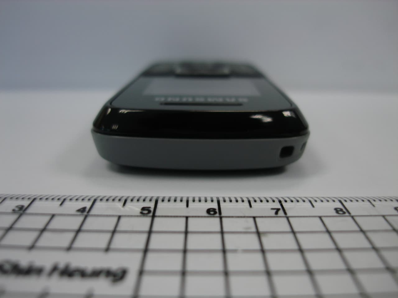Cellular/PCS GSM Phone - FCC ID A3LGTE1086I - Samsung Electronics Co Ltd (4)