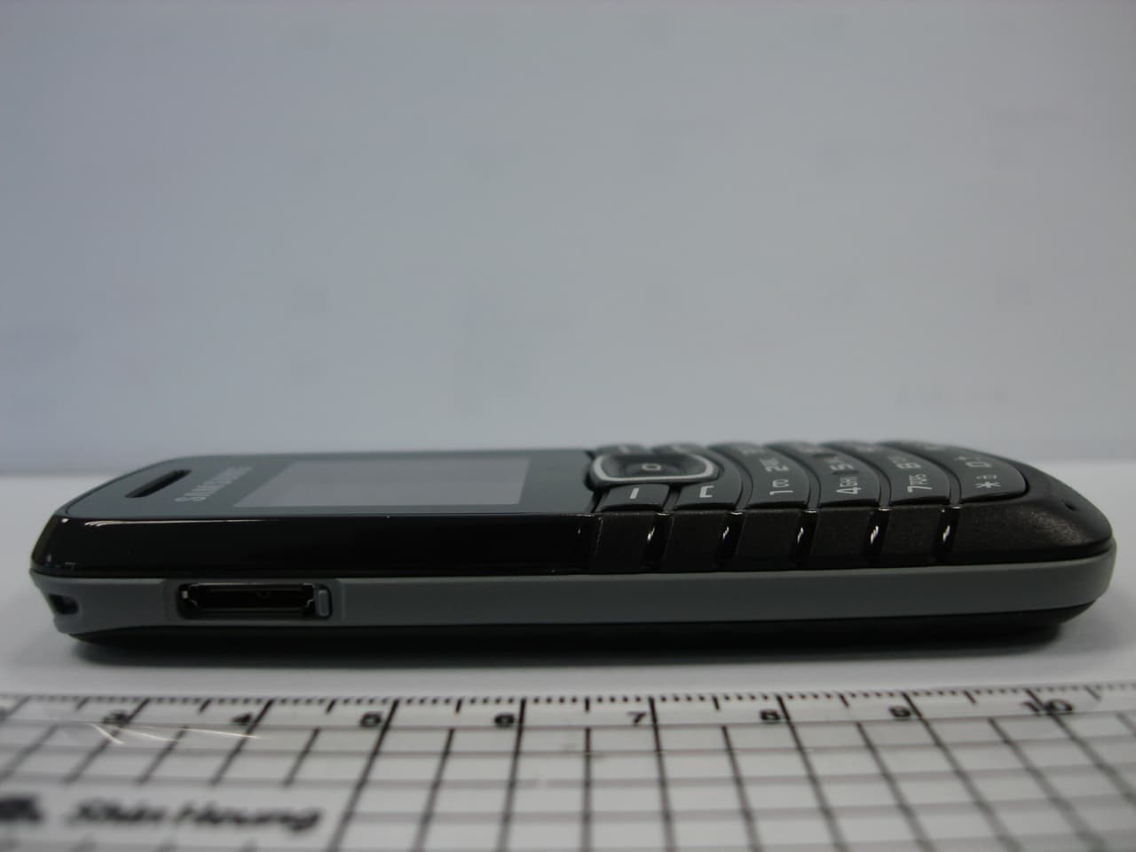 Cellular/PCS GSM Phone - FCC ID A3LGTE1086I - Samsung Electronics Co Ltd (5)