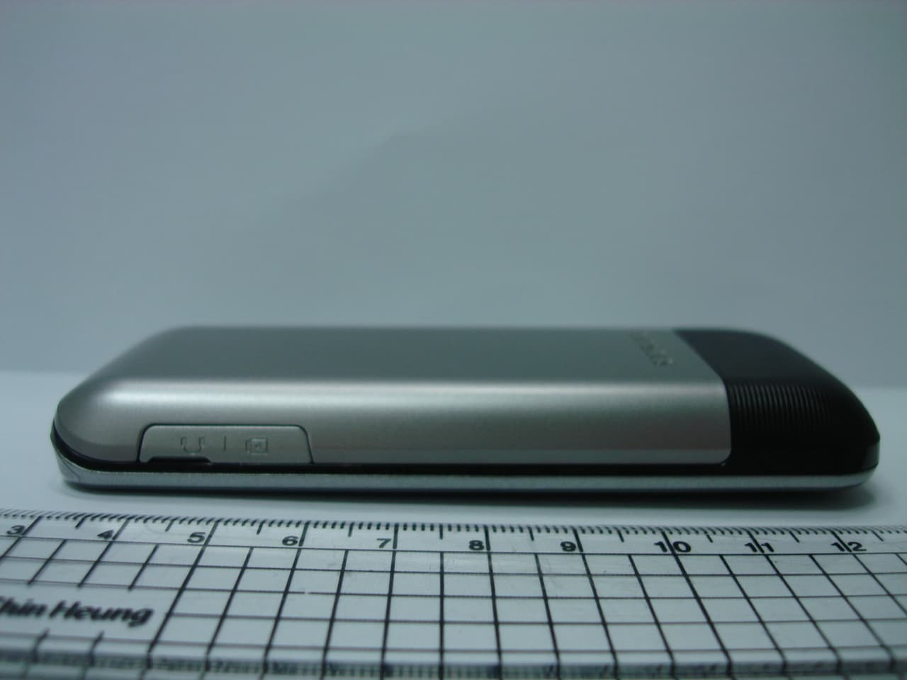 850/1900 GSM Phone - FCC ID A3LGTE1182L - Samsung Electronics Co Ltd (5)
