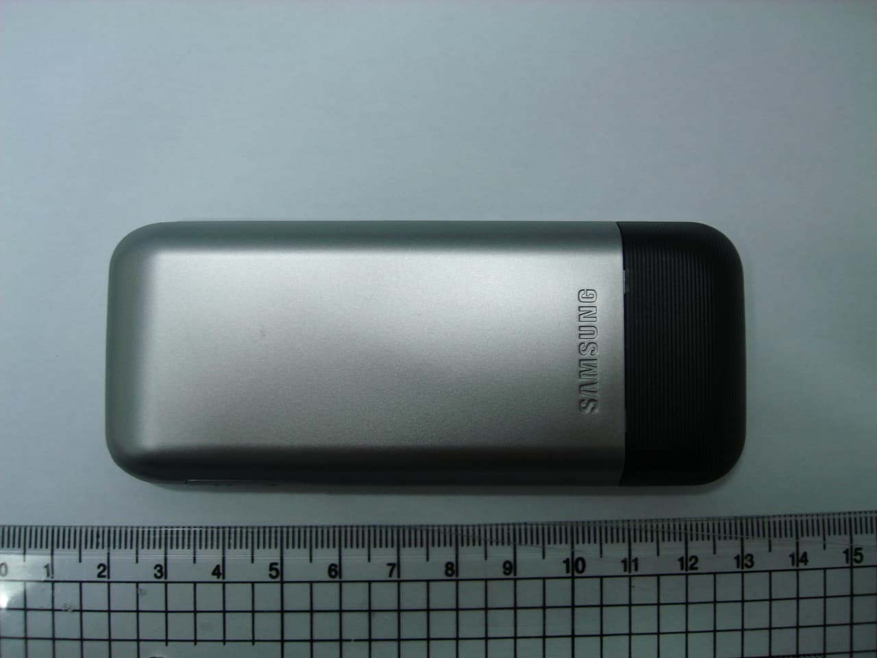 850/1900 GSM Phone - FCC ID A3LGTE1182L - Samsung Electronics Co Ltd (2)