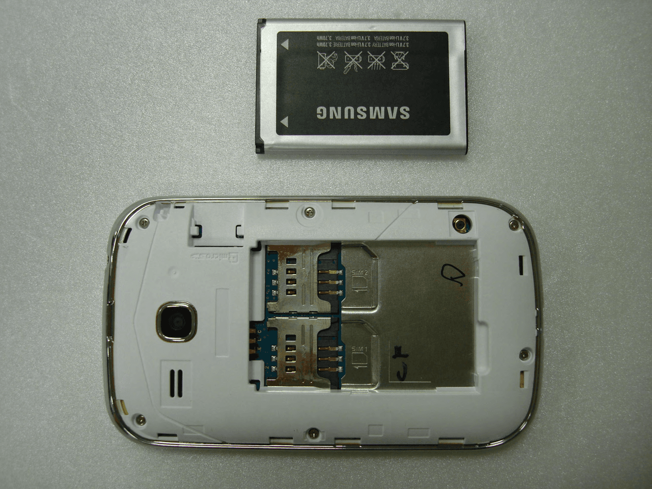 Cellular/PCS GSM Phone with Bluetooth - FCC ID A3LGTE2262 - Samsung Electronics Co Ltd