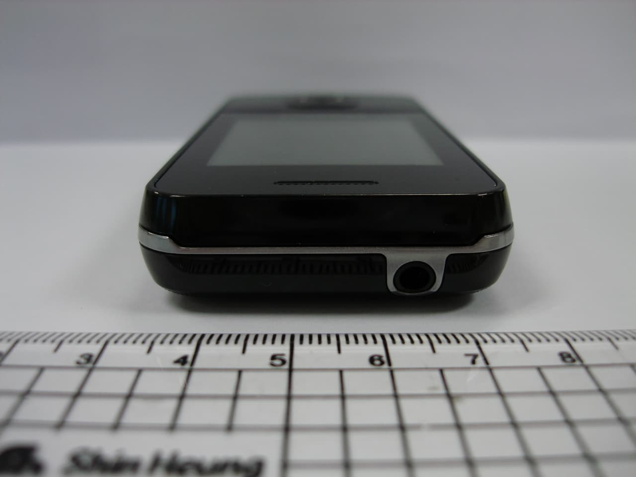 Cellular/PCS GSM Phone with Bluetooth - FCC ID A3LGTE2330B - Samsung Electronics Co Ltd (2)