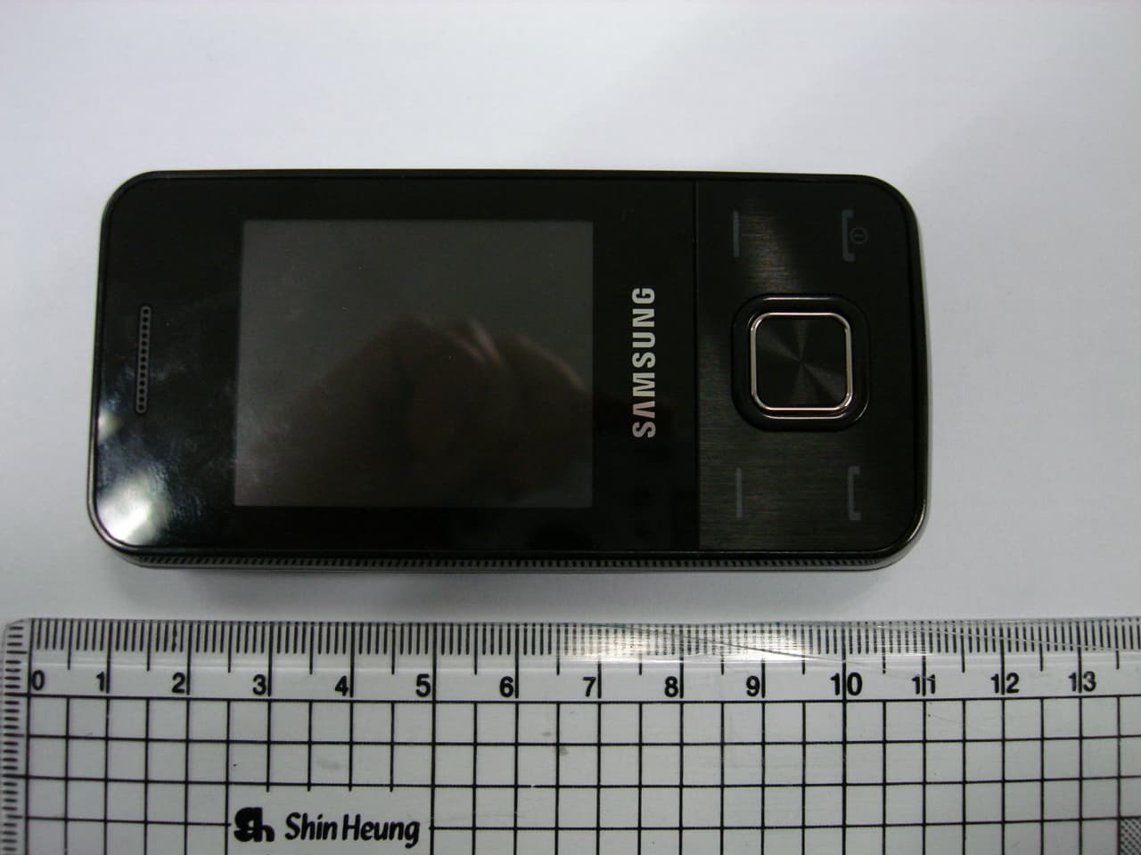 Cellular/PCS GSM Phone with Bluetooth - FCC ID A3LGTE2330B - Samsung Electronics Co Ltd (1)