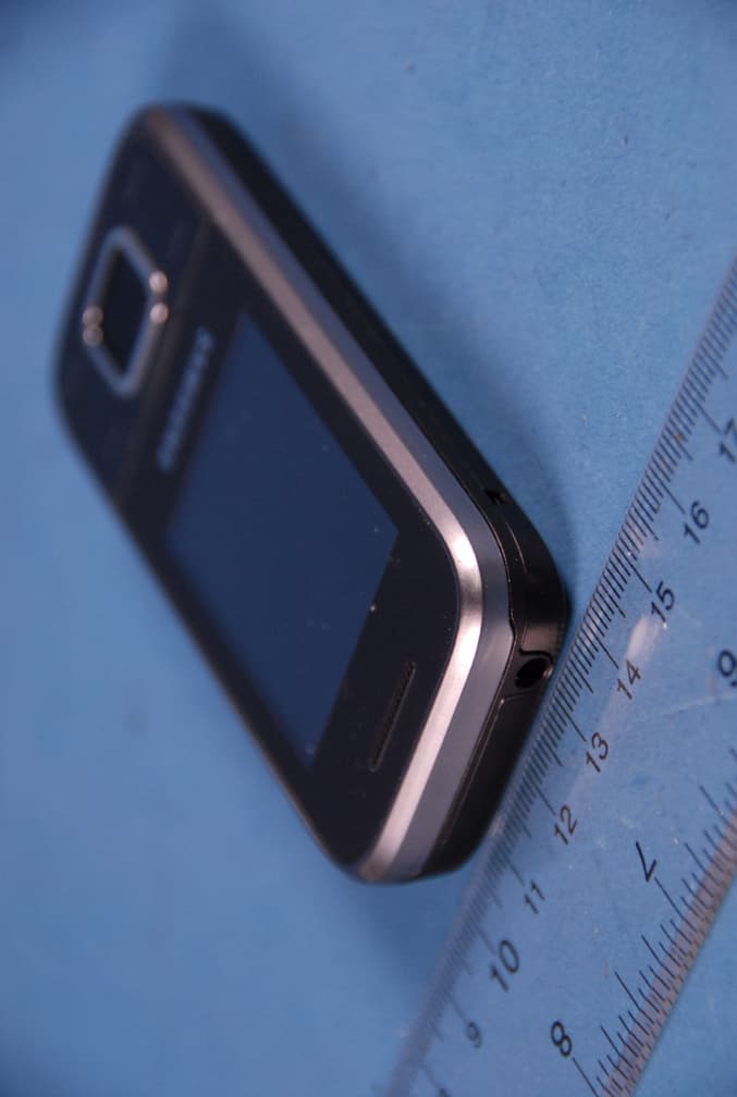 Cellular/PCS GSM Phone with Bluetooth - FCC ID A3LGTE2350B - Samsung Electronics Co Ltd (1)