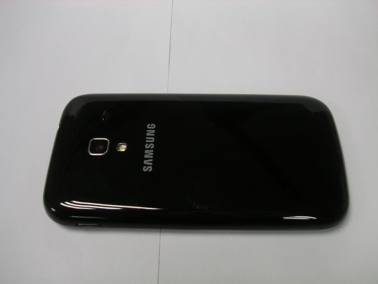 Cellular/ PCS GSM/ EDGE Phone with WLAN and Bluetooth - FCC ID A3LGTI8160 - Samsung Electronics Co Ltd (5)